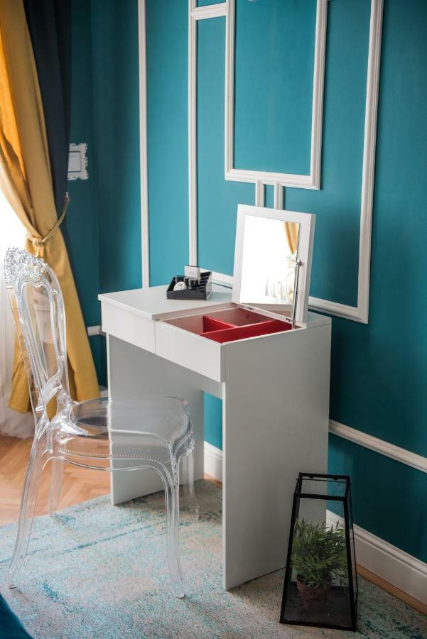 Glamour Frida Apartment Praga Zewnętrze zdjęcie